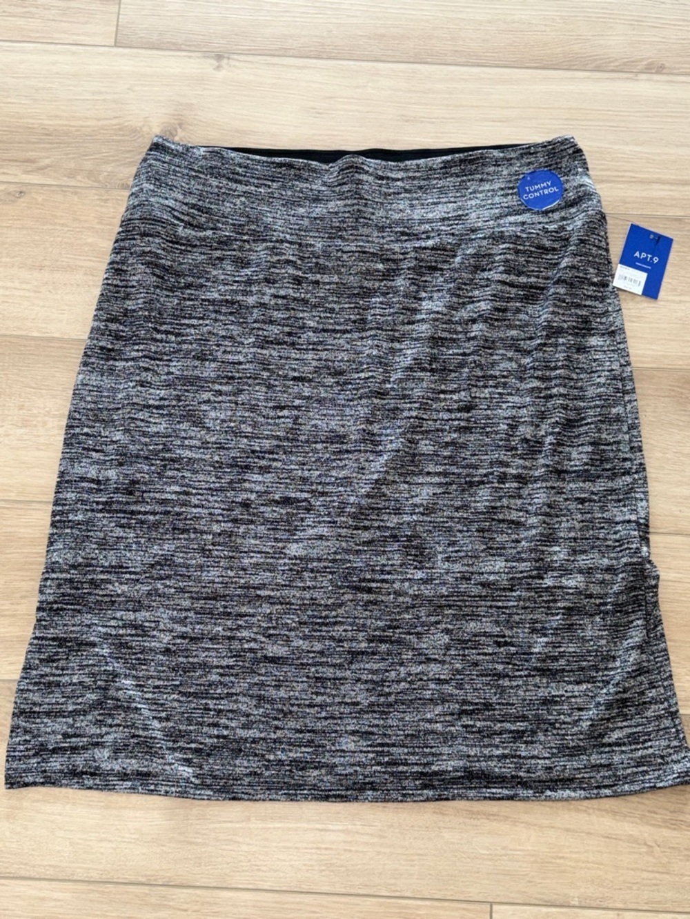 APT. 9 Women's Heathered Gray Knit Skirt with Tummy Control size XXLarge NWT